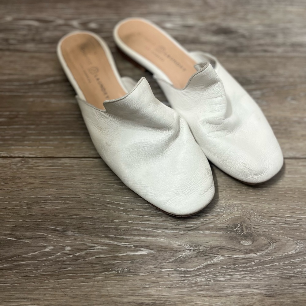 Chinese Laundry White Mules